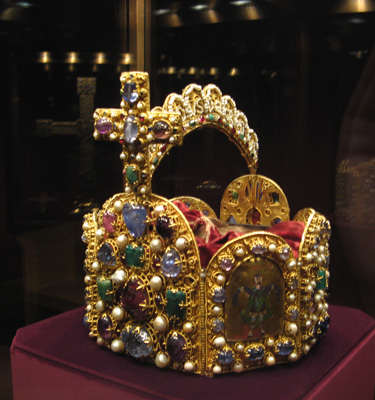 Holy Roman Empire Crown (11th c.), Vienna, 2009 Middle Europe