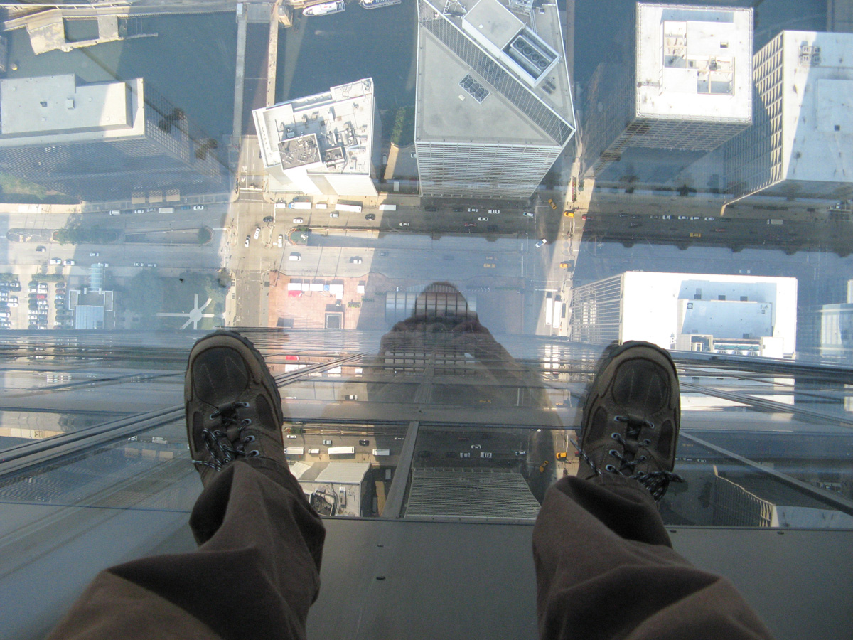 Sears Tower, Looking down...