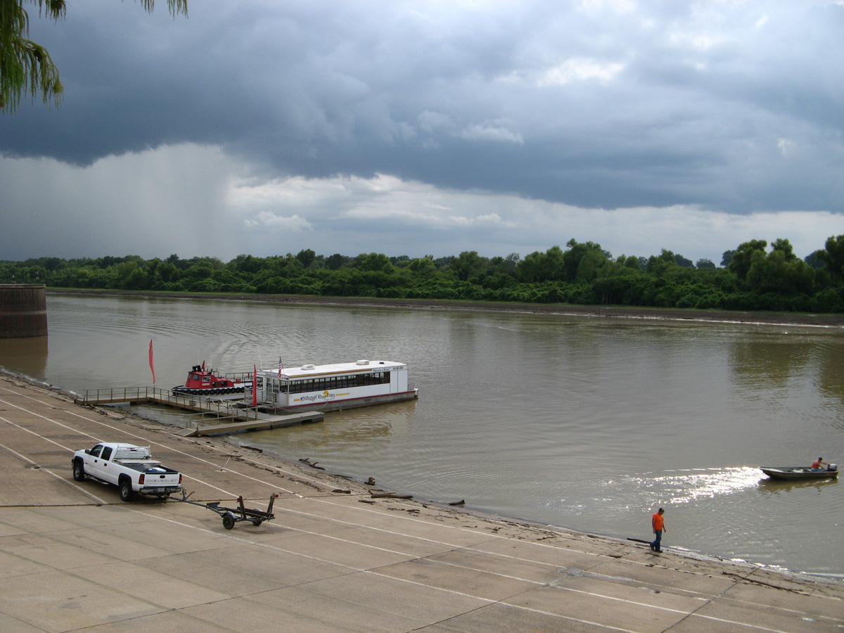 Vicksburg, Sluggish Yazoo River at Vicksburg