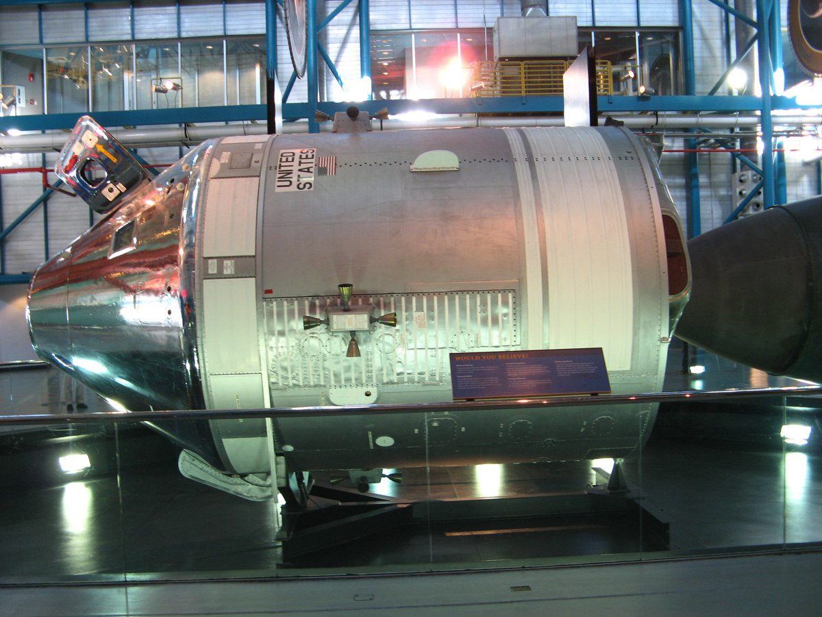 Saturn V Center