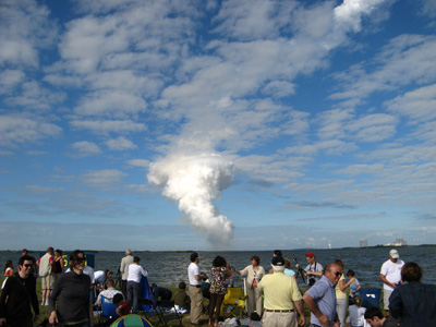 Apres-launch cloud, Atlantis STS-129 Launch, Kennedy Space Center 2009