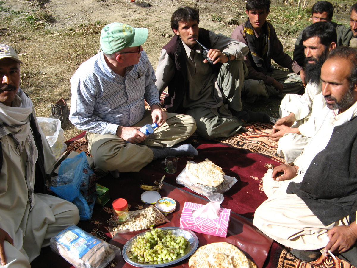 Panjshir Valley, Road workers at the Parian roadhead