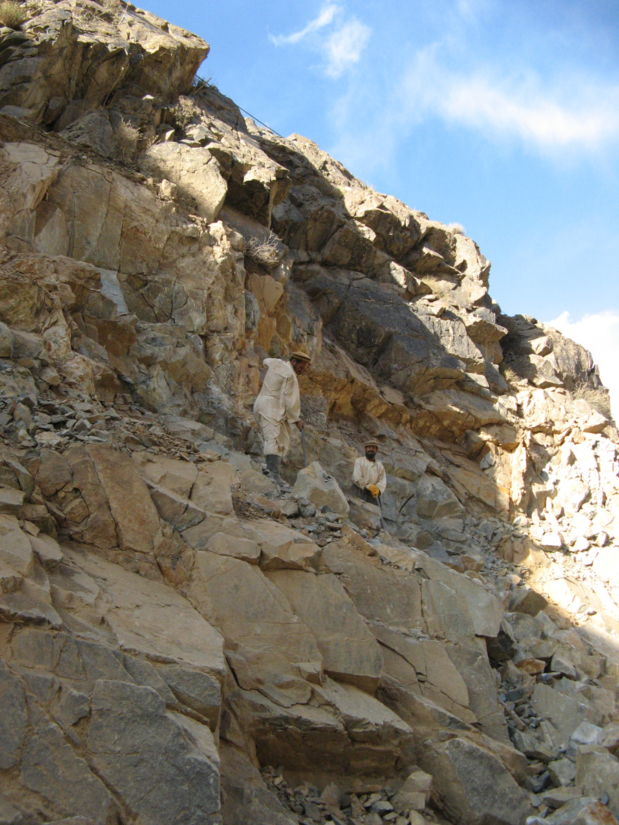 Panjshir Valley, Roadworkers, prying out rocks loosened by explosives