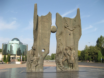 Cosmonaut Monument, Tashkent, Uzbekistan & Tajikistan 2009