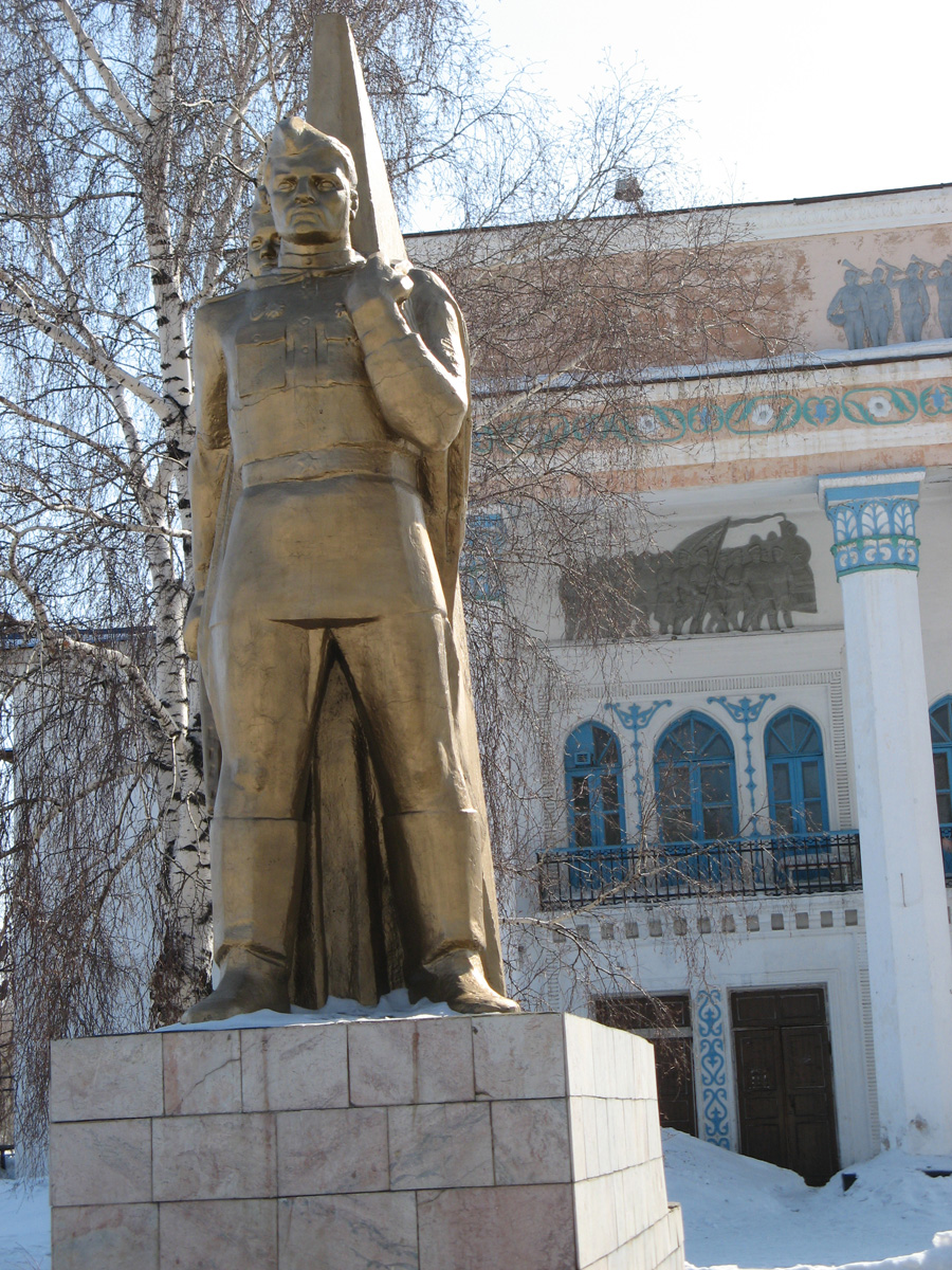 Erementau, WWII Monument