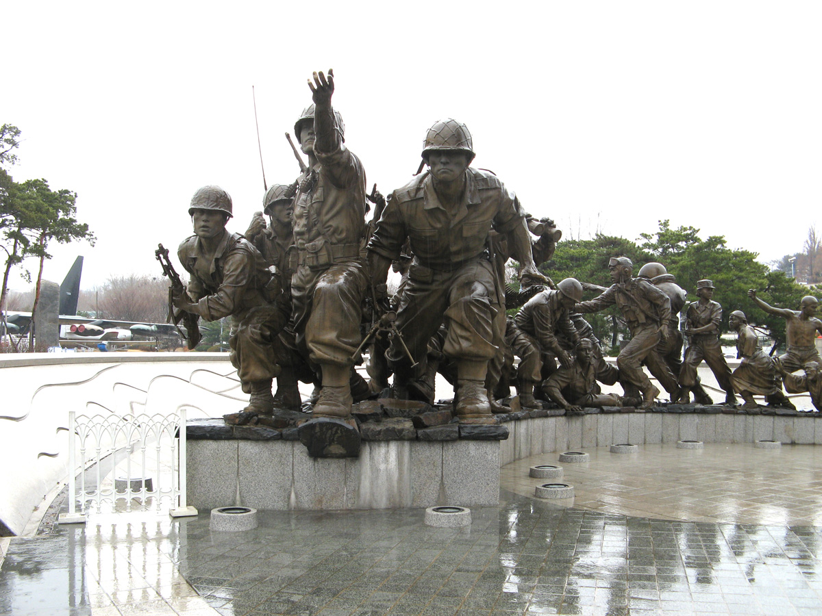 South Korea: Seoul, Korean War Memorial: Statues