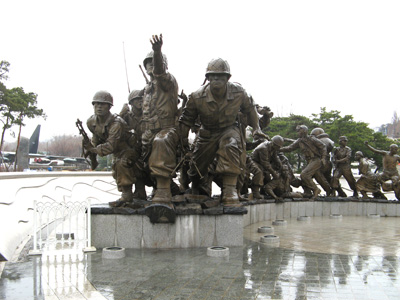 Korean War Memorial: Statues, South Korea: Seoul