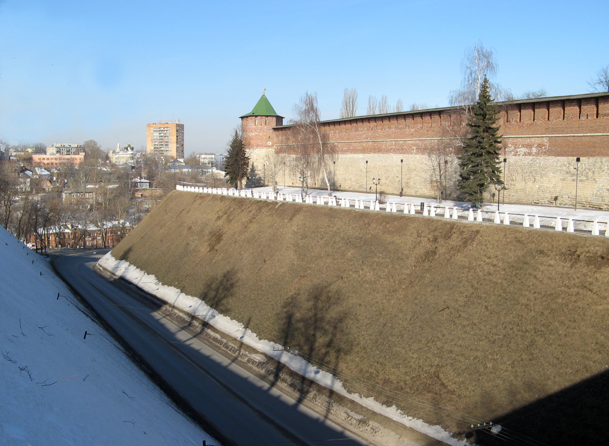 Nizhny Novgorod, Kremlin Walls