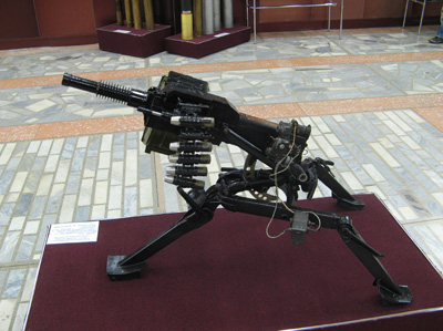 Disturbingly animate machine gun, Yekaterinburg, Middle Russia 2009