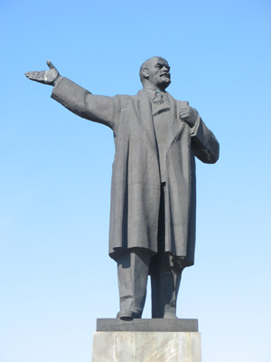 Lenin at Nizhny Novgorod, Middle Russia 2009