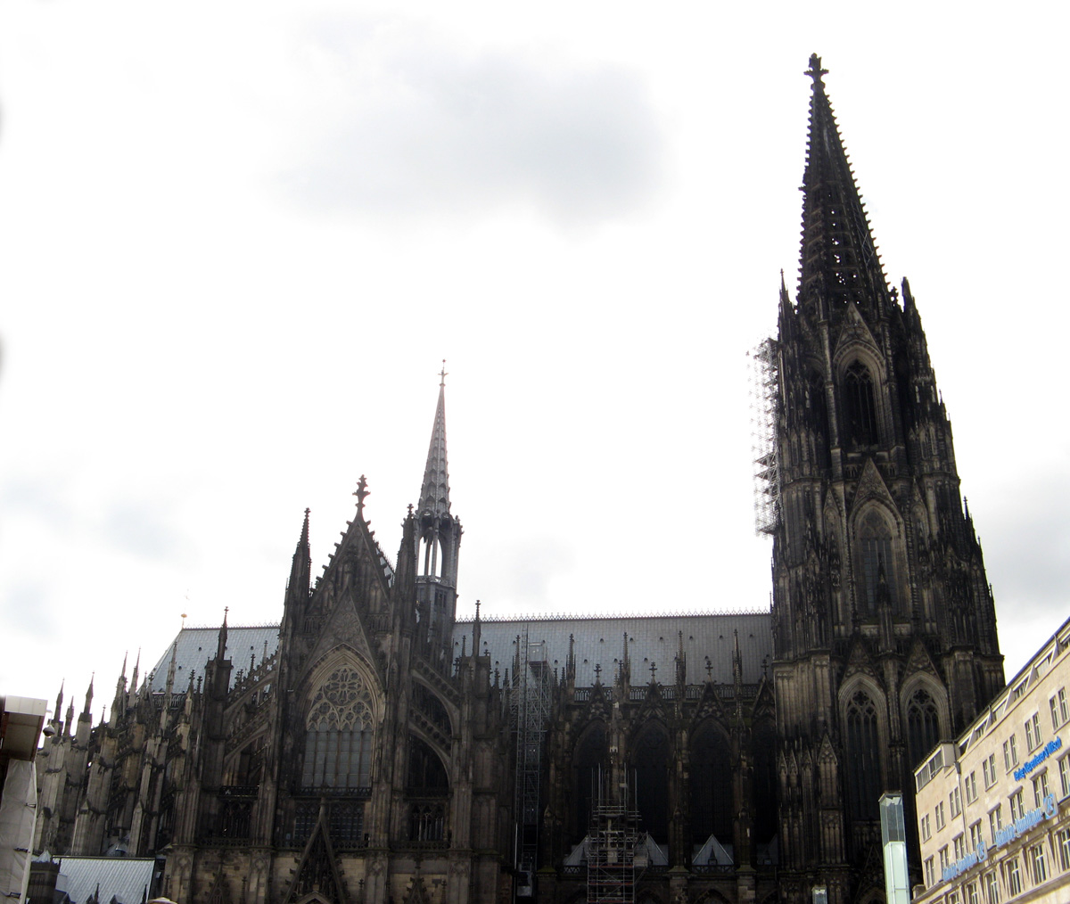 Berlin-London, Cologne Cathedral