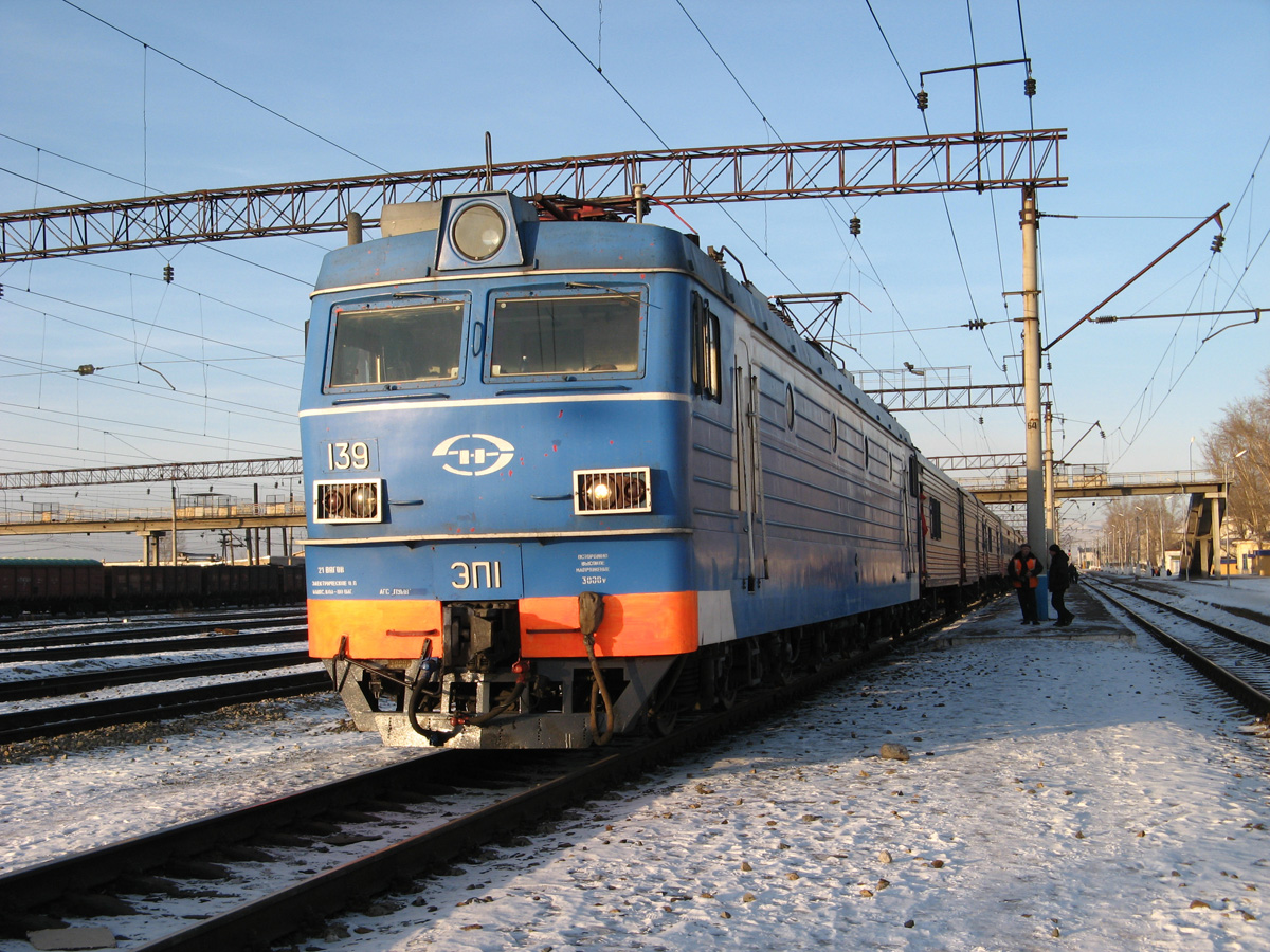 Vladivostok-Irkutsk, Mighty Train #001