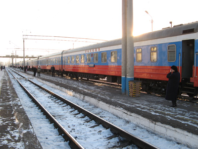 Train Stop at Cernysevsk, Vladivostok-Irkutsk, Siberia 2009