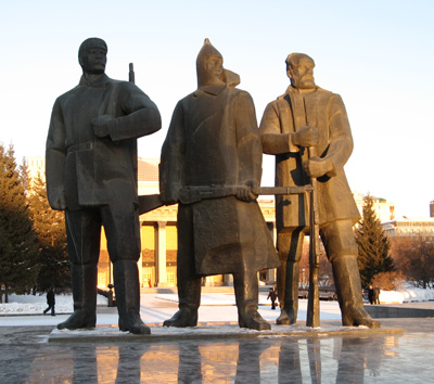More Lenin acoyltes, Novosibirsk, Siberia 2009