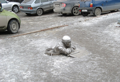 Workman statue, Omsk, Siberia 2009
