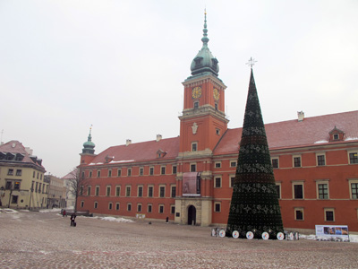 Palace & Christmas Tree (Palace is a rebuild.), Warsaw, European Union Dec 2010