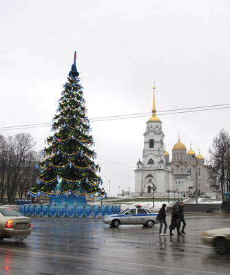 New Year Tree, Vladimir, Russia December 2010