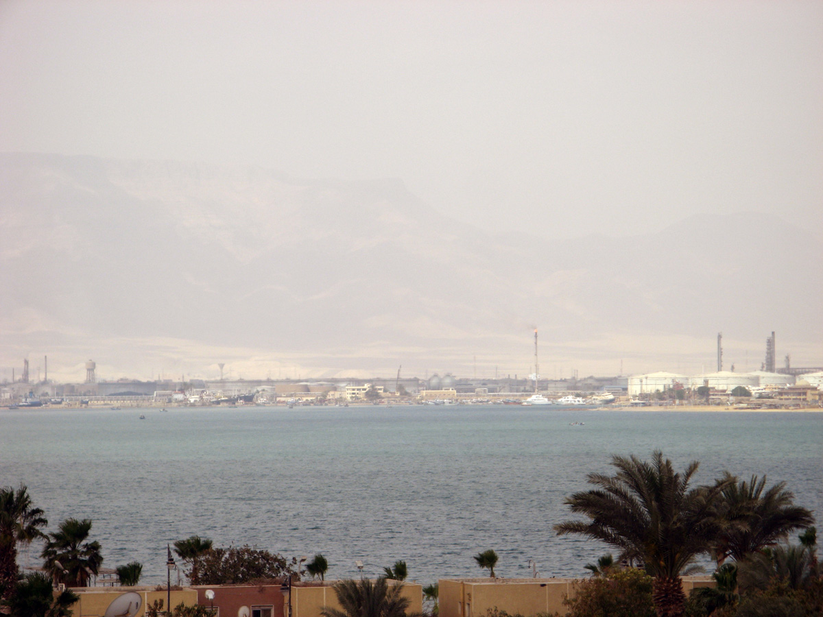 Suez, Suez, to mountains