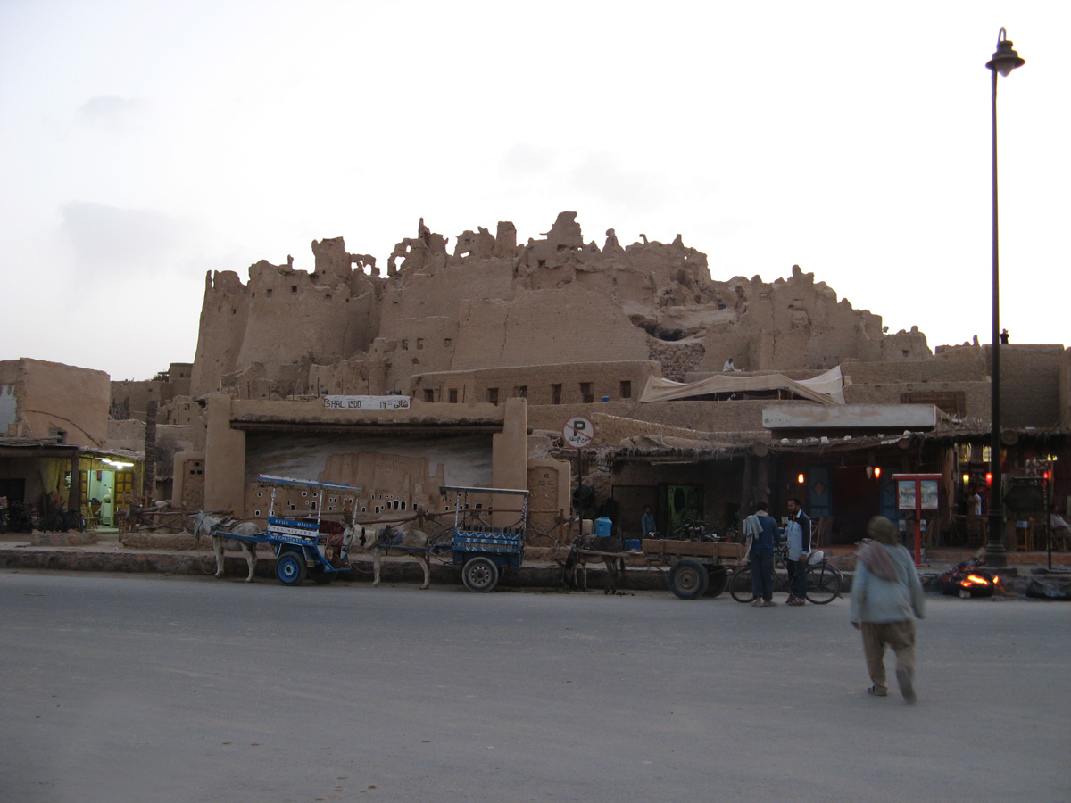 Siwa, Old Fort + Donket Carts