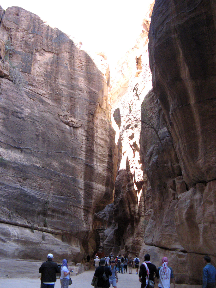 Petra Day-1, The Siq around 1:00pm