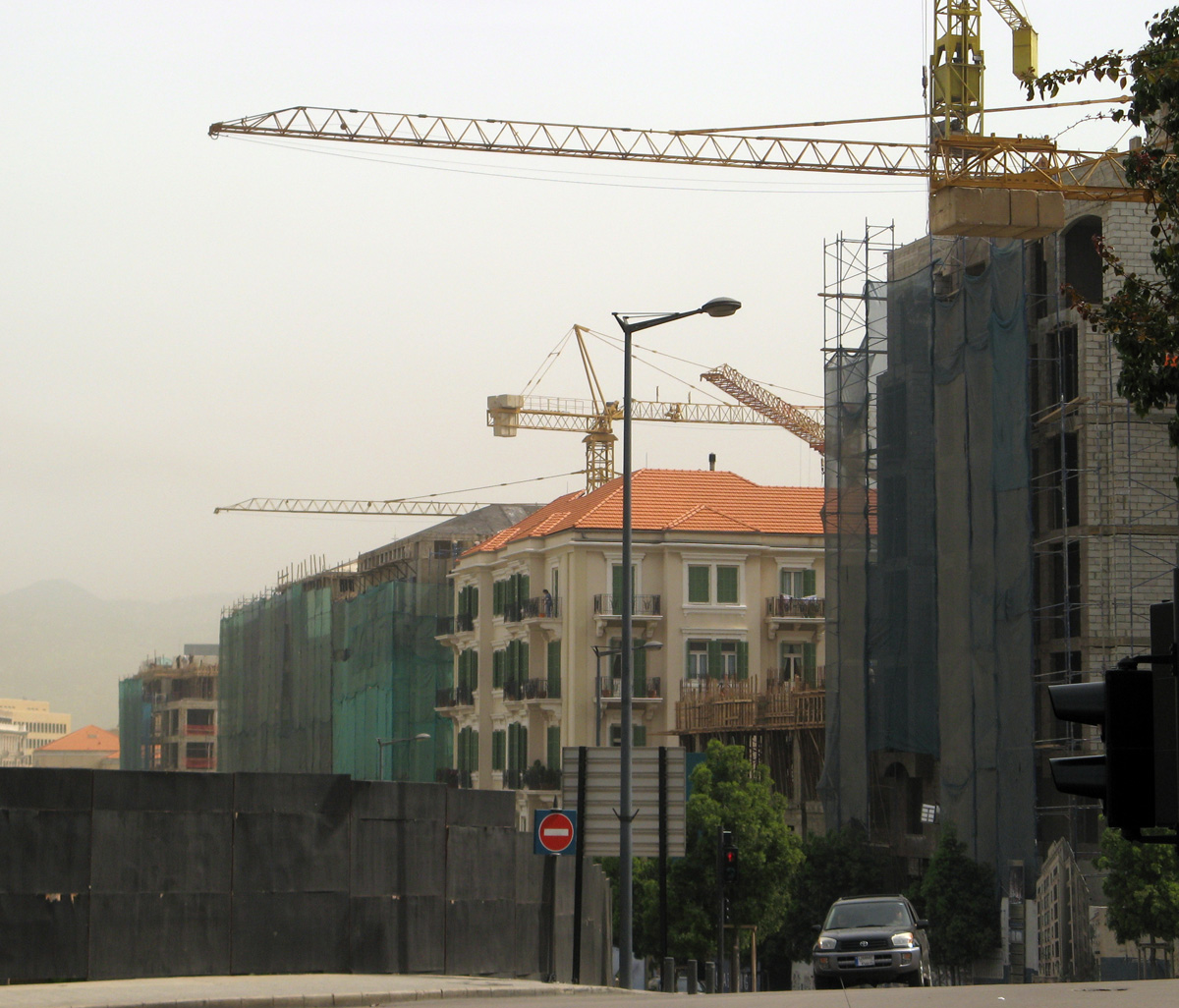 Beirut, Bustling Construction