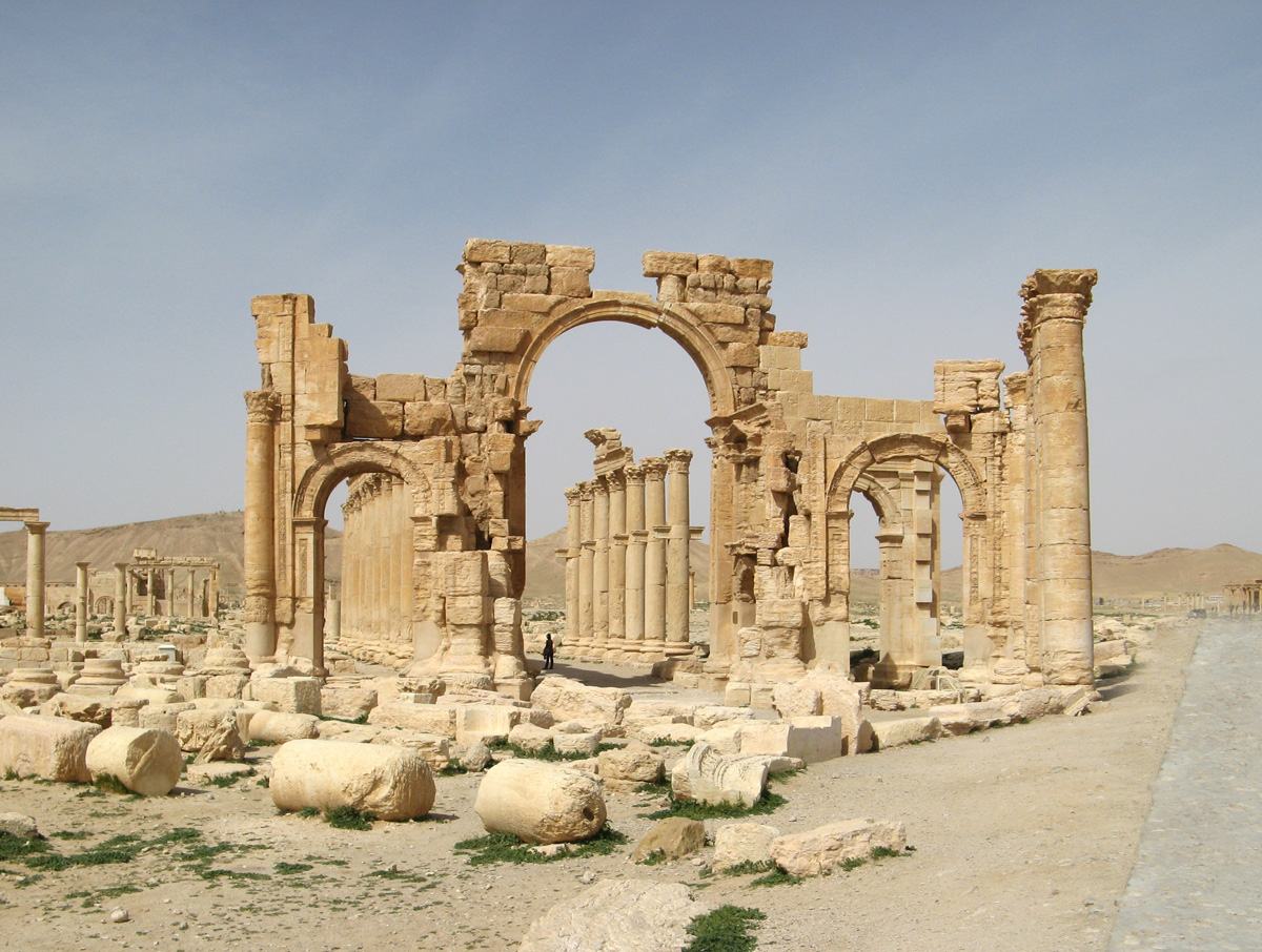 Palmyra, Colonnnade entrance