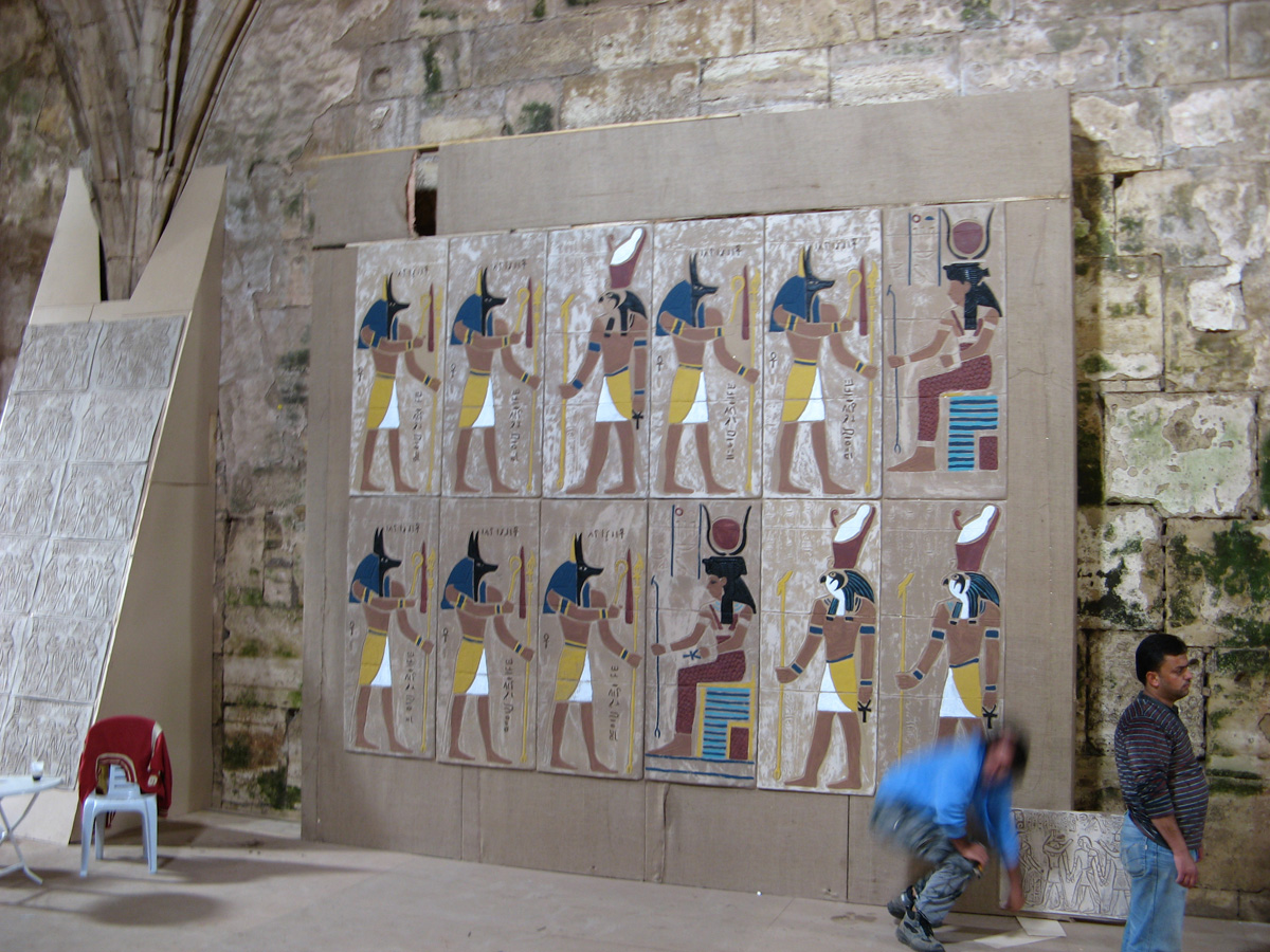 Krak de Chevaliers, Egptian Theme in Great Hall??