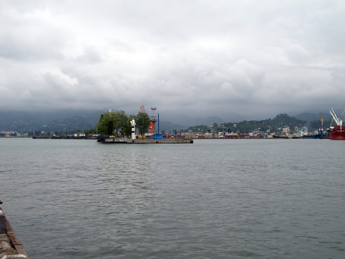 Batumi, Batumi Harbour