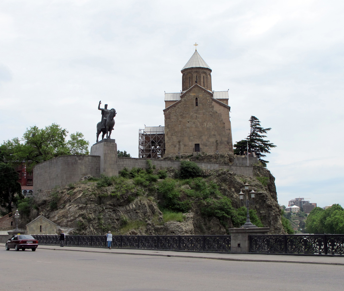 Tbilisi, Metekhi Church
