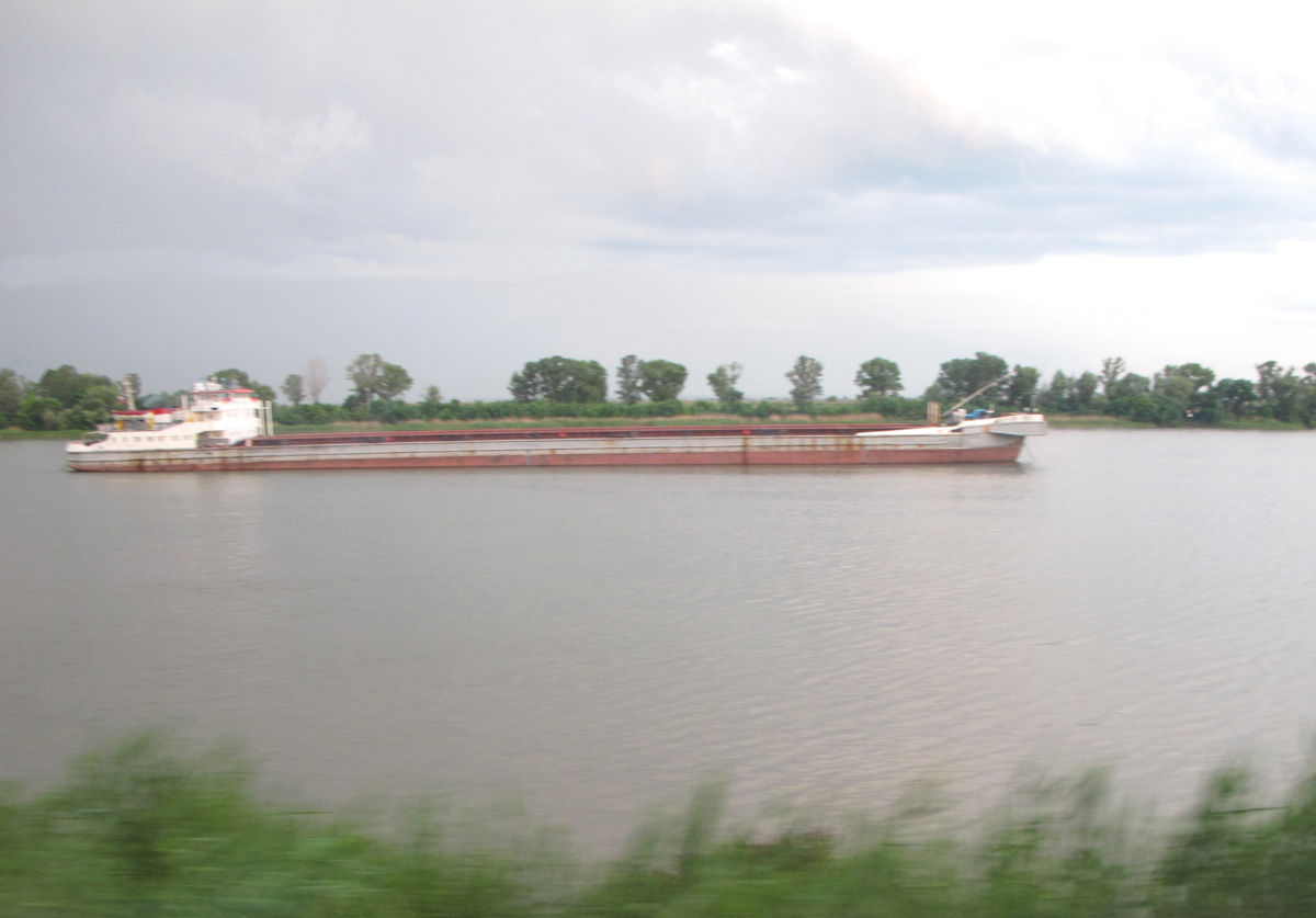 Rostov, Traffic on the Don