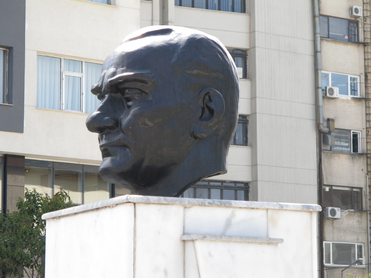 Samsun, Giant Ataturk Head