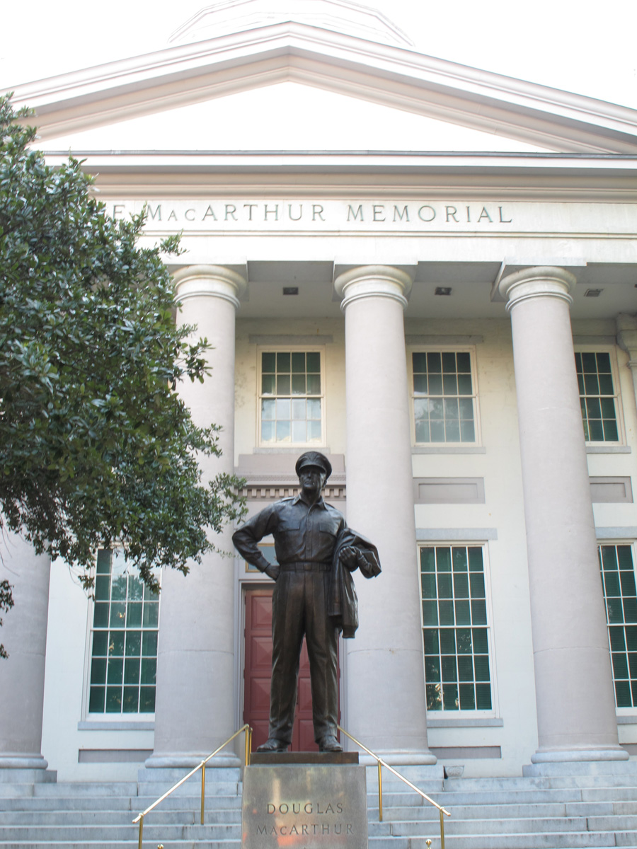 Norfolk, VA, MacArthur Memorial (Formerly the old city courthouse.);
