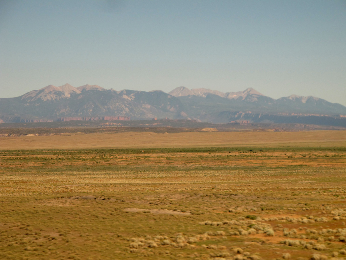 Amtrak, Flatland to Mountains
