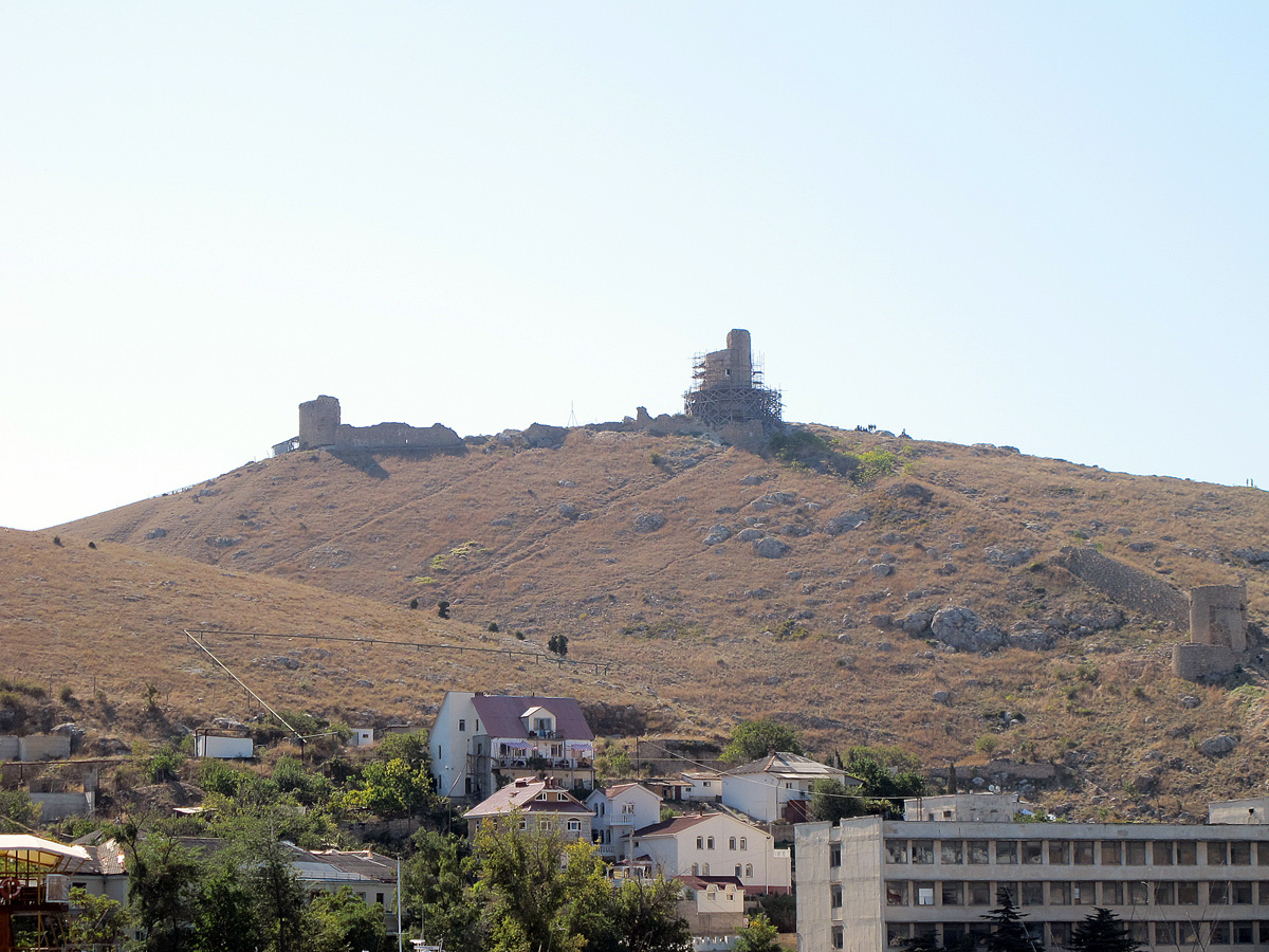Balaklava, Genoese Towers