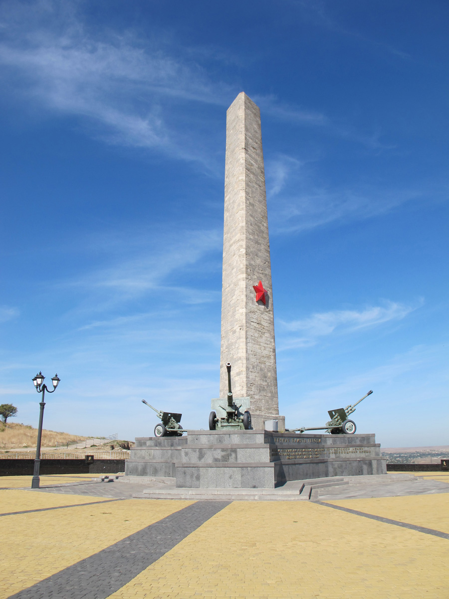 Kerch, WWII Obelisk