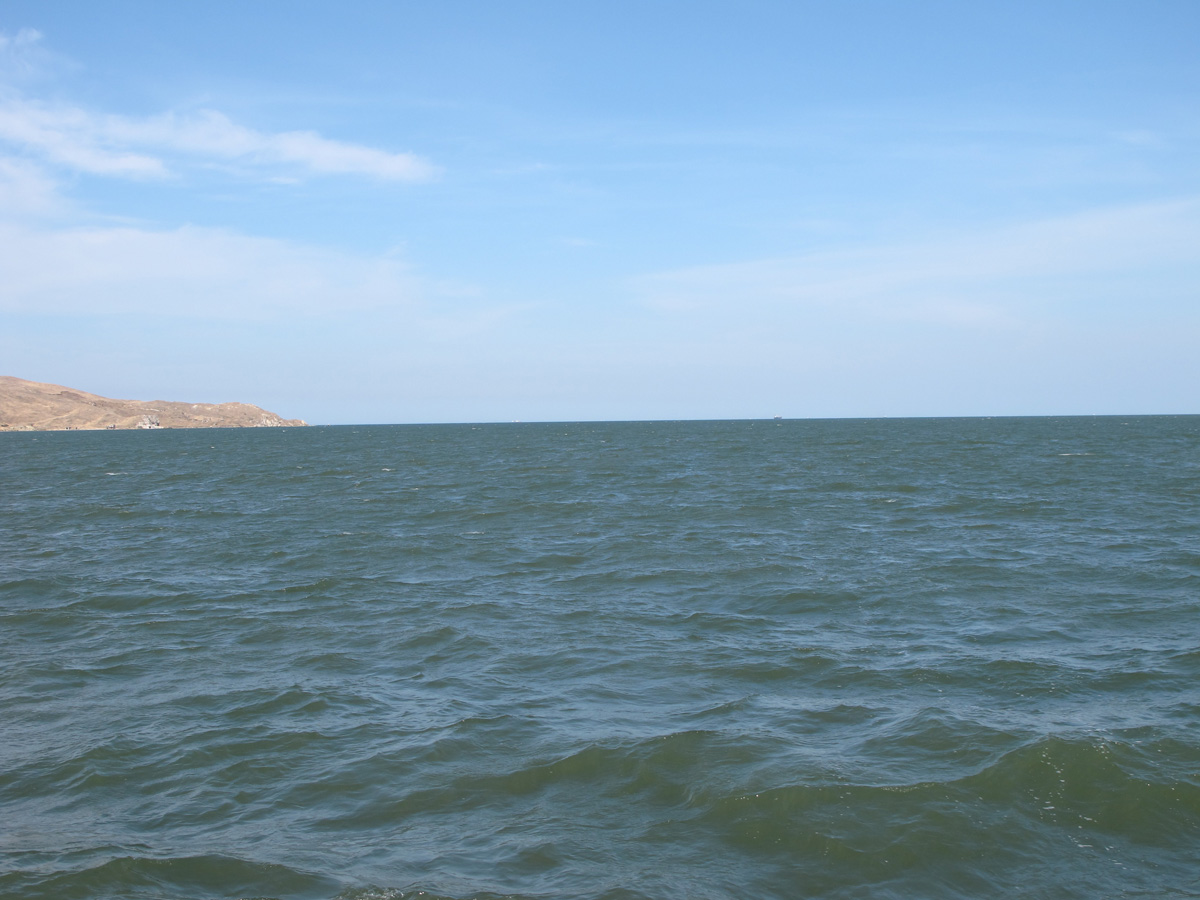 Kerch, Looking into Sea of Azov