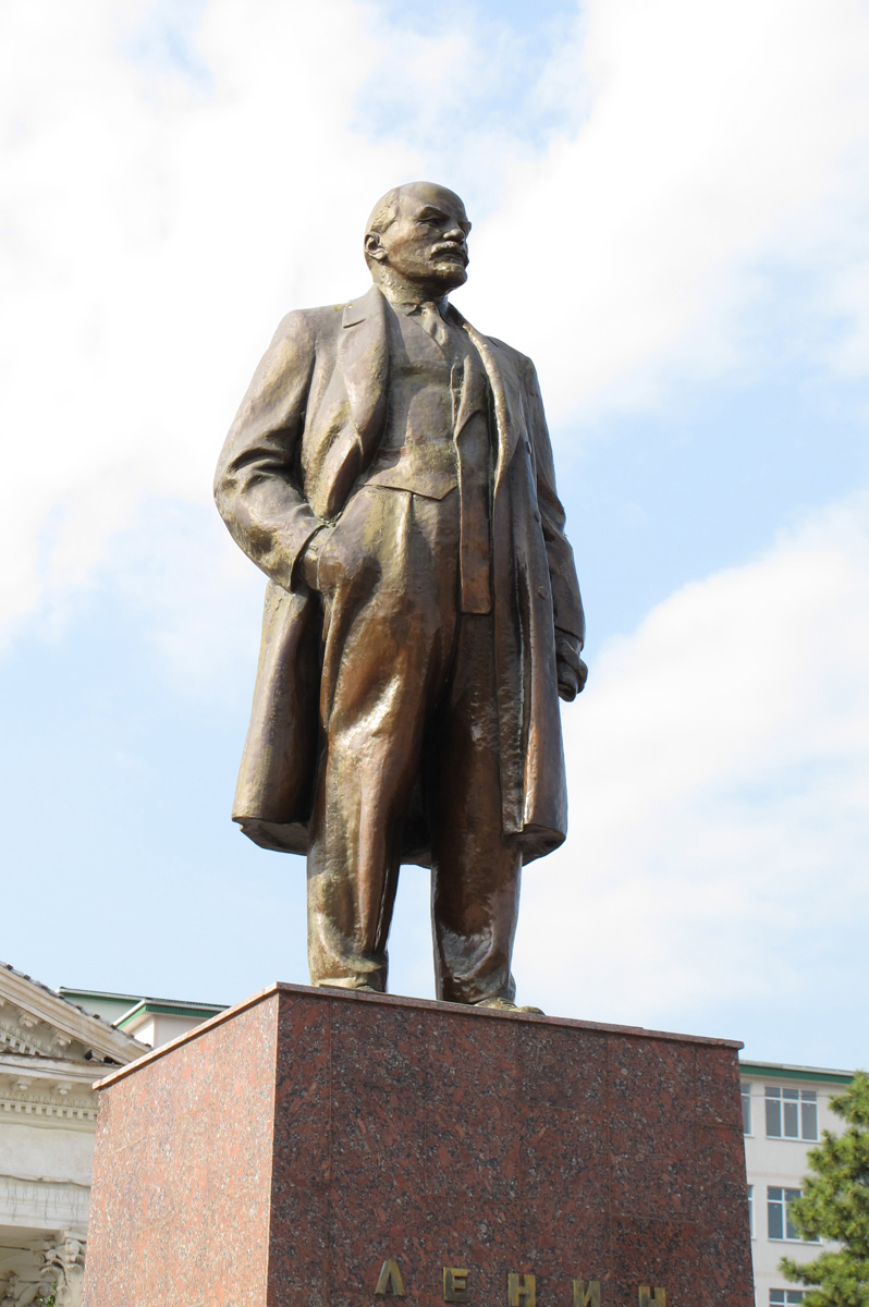 Novorossiysk, Lenin at Novorossiysk