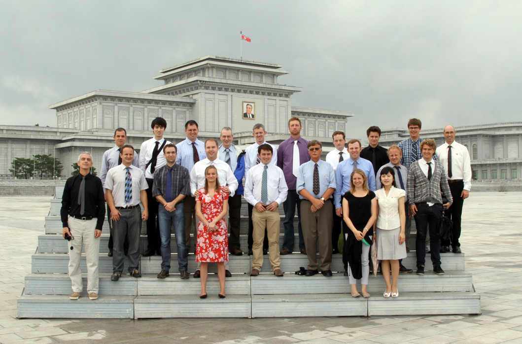 Pyongyang, Mausoleum Group Photo
