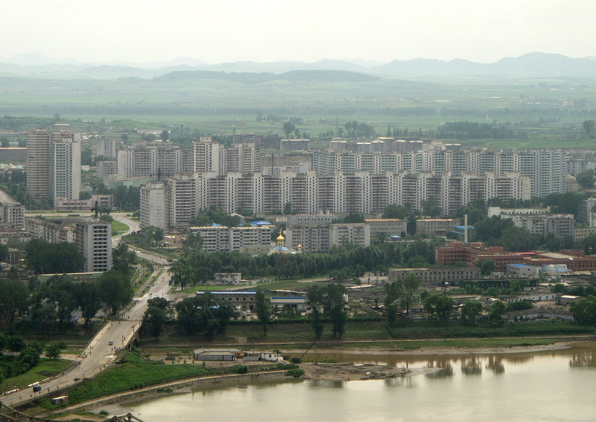 Pyongyang, Massed Apartment Blocks