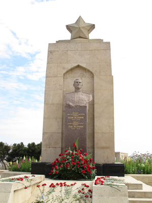 Soviet Hero General Azi Aslanov, Baku, 2011 Azerbaijan + Iran + Armenia
