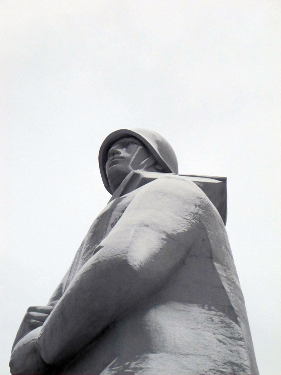 Murmansk, "Alyosha"