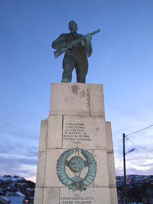 Soviet Soldier memorial, Kirkenes, 2011 North Europe