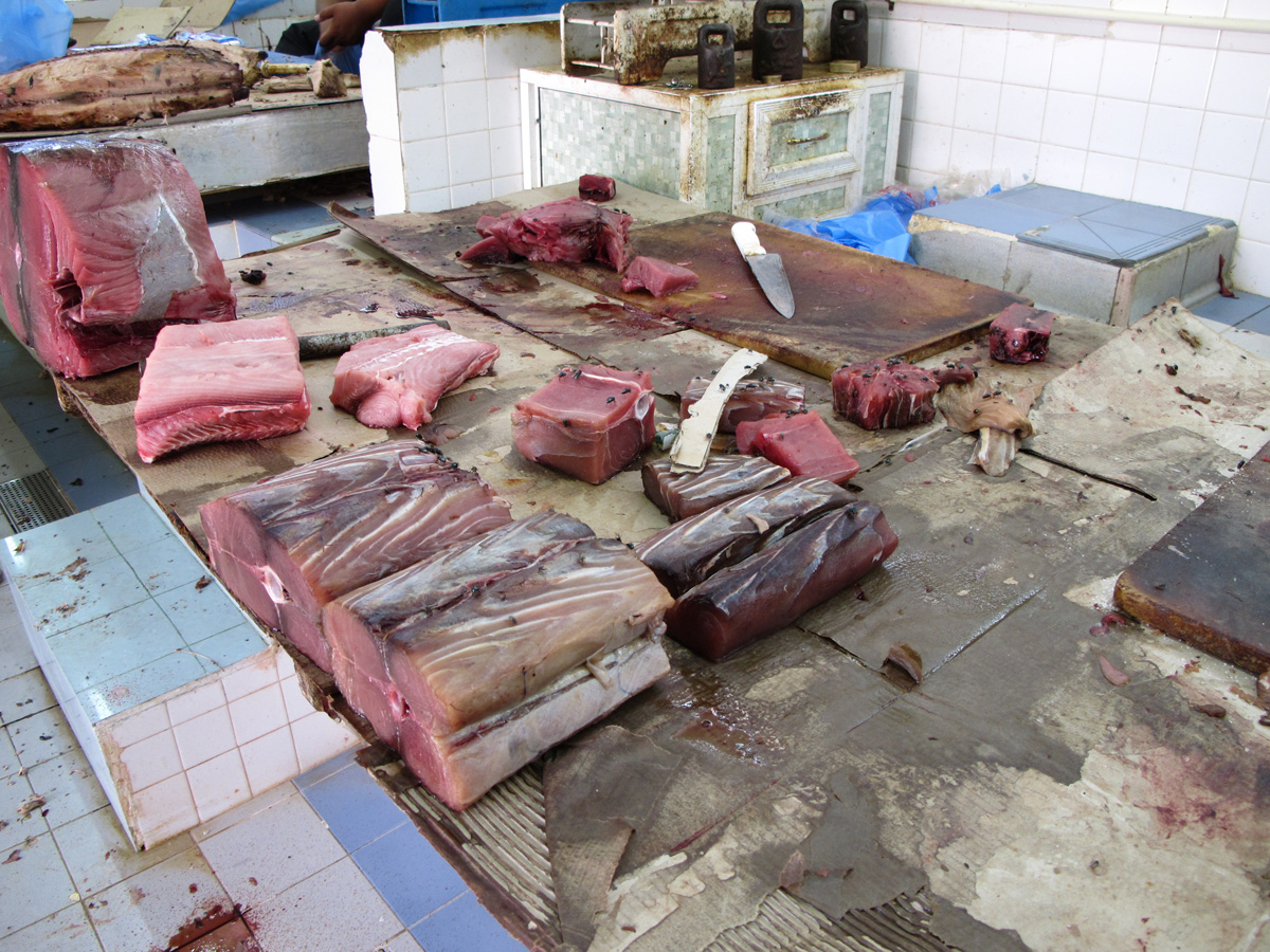 Nizwa, Fish in the Bazar