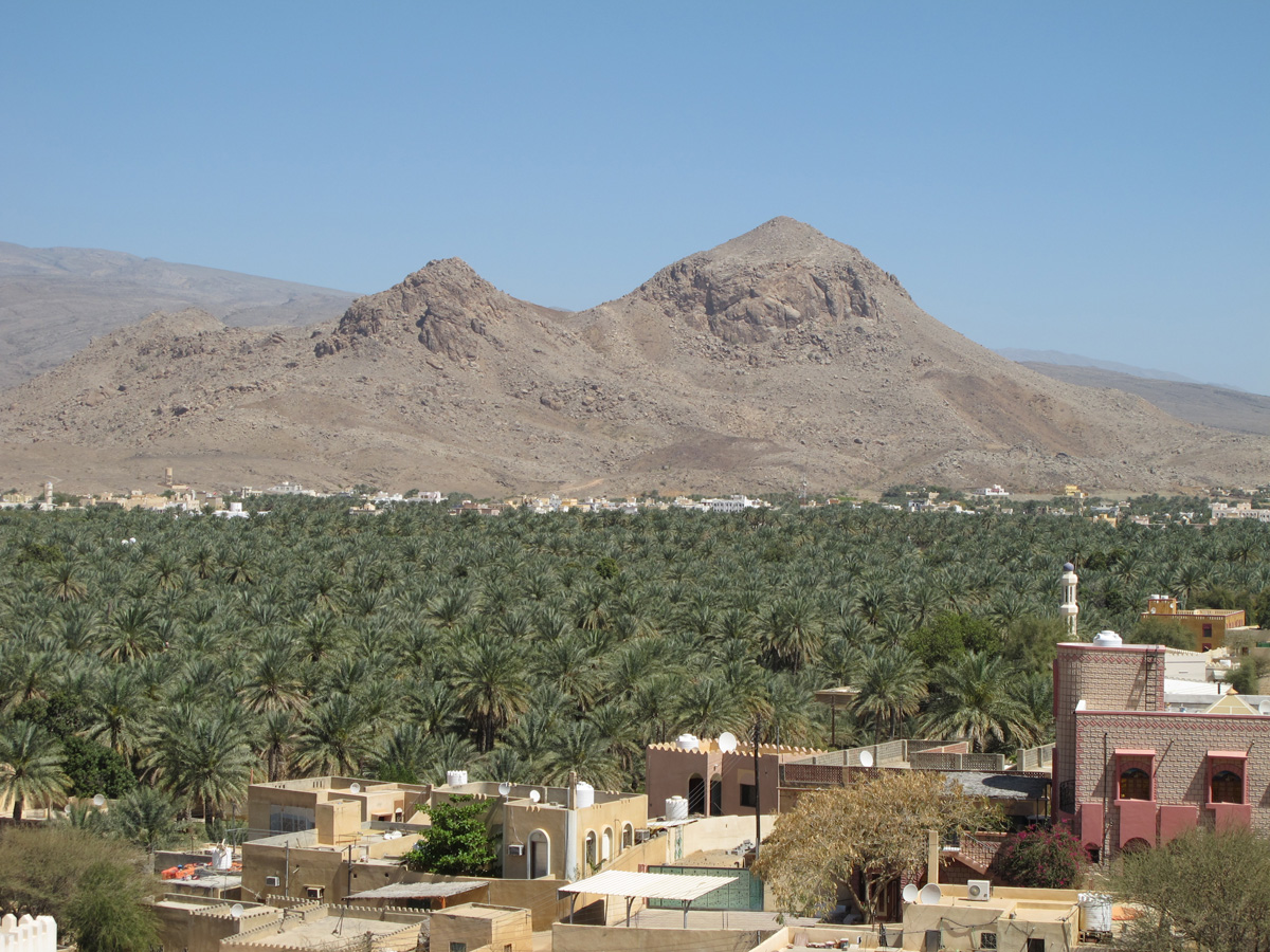 Nizwa, Town, 20 miles NW of Nizwa