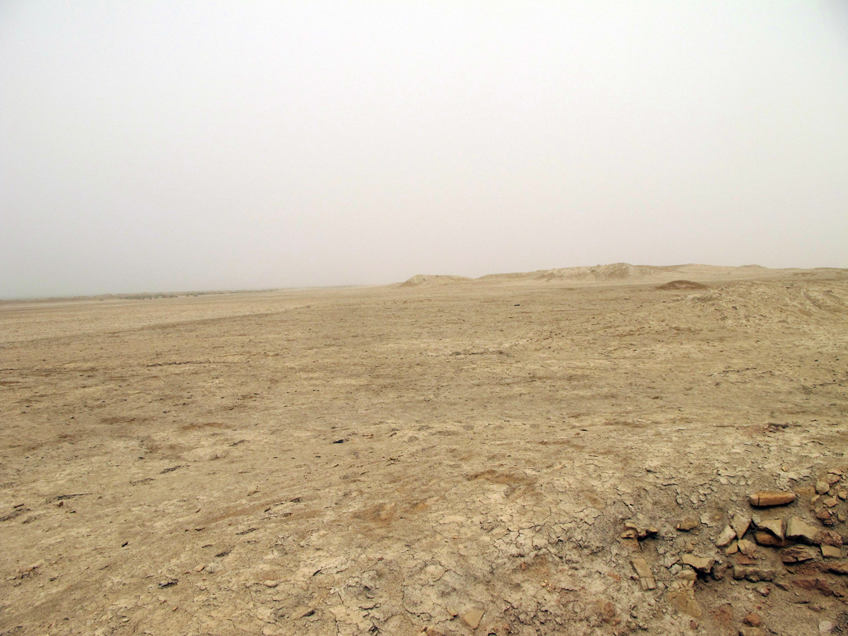 Lagash, Lagash: A wilderness of shards.