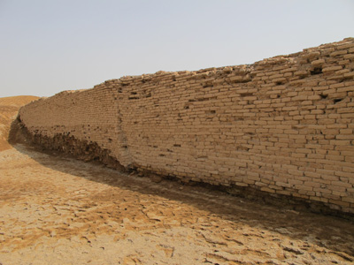 Wall from ~2500 bc, Girsu, Mesopotamia 2012