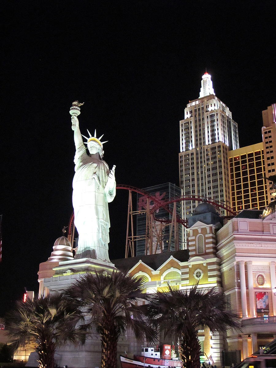 Las Vegas, Statue of Liberty, NY-NY