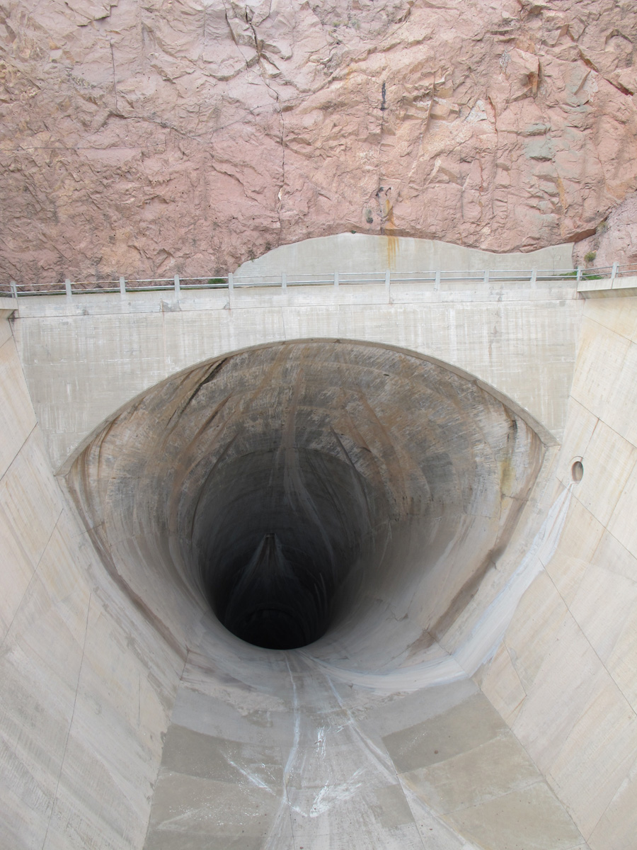 Hoover Dam, Spillway exit
