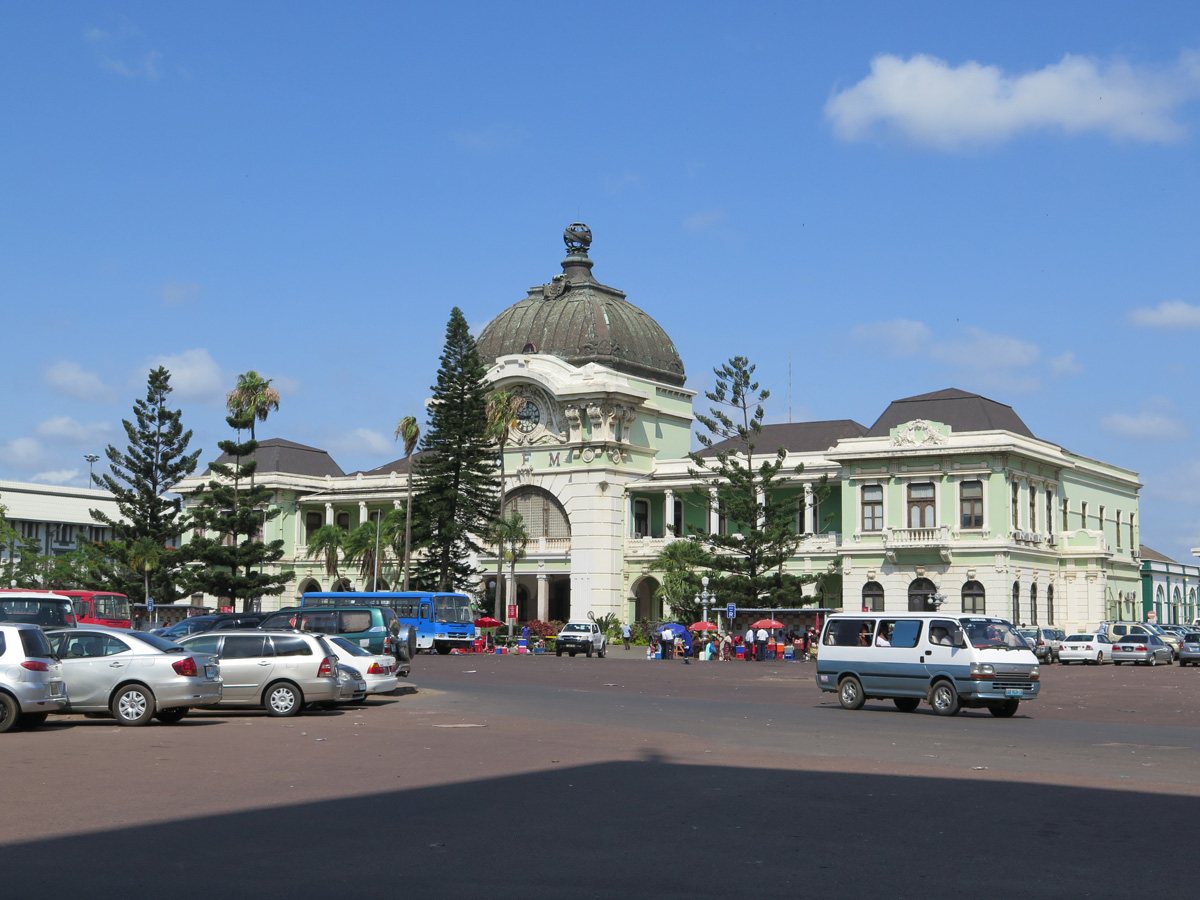 Mozambique, Maputo train station