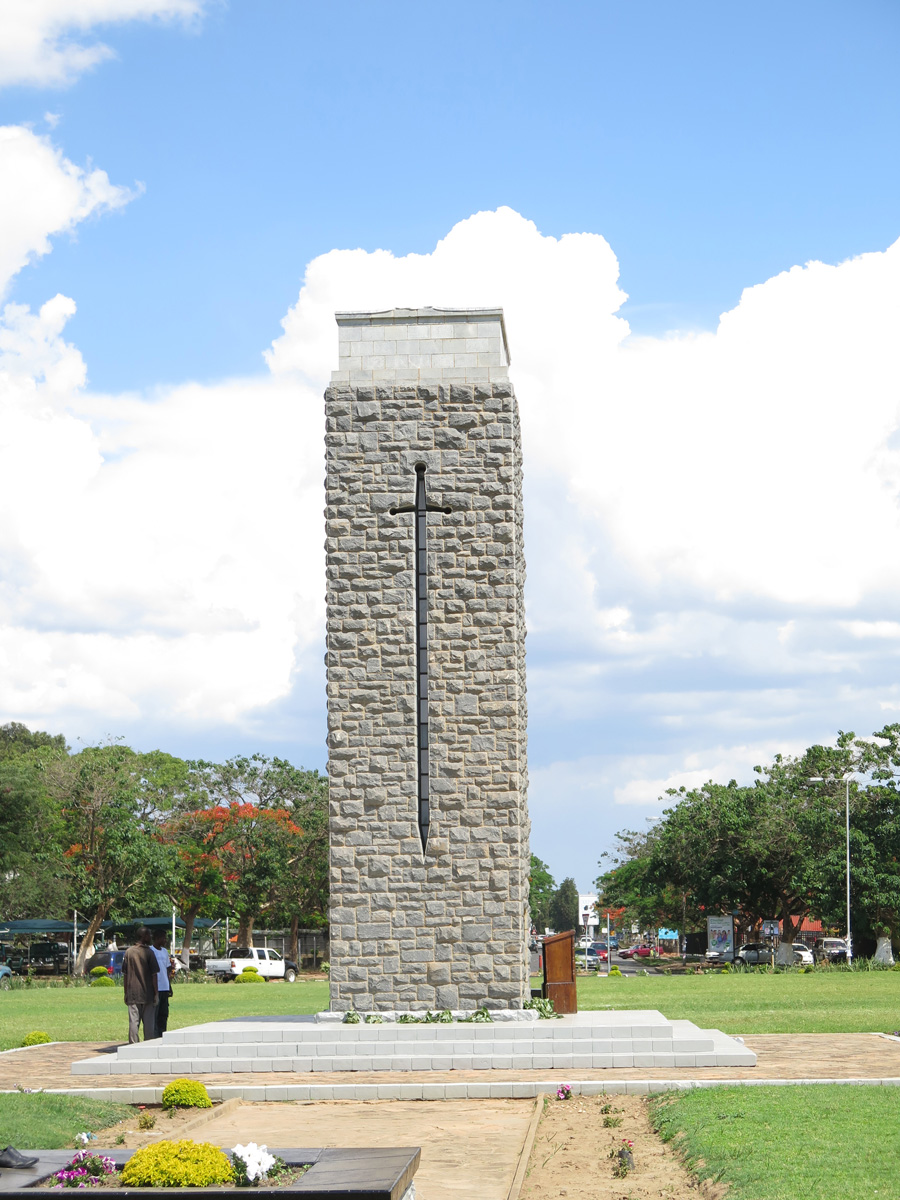 Lusaka, Colonioal-era Cenotaph (It